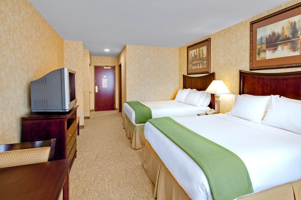 Holiday Inn Express Hotel & Suites Bethlehem Airport/Allentown Area By Ihg Exterior photo